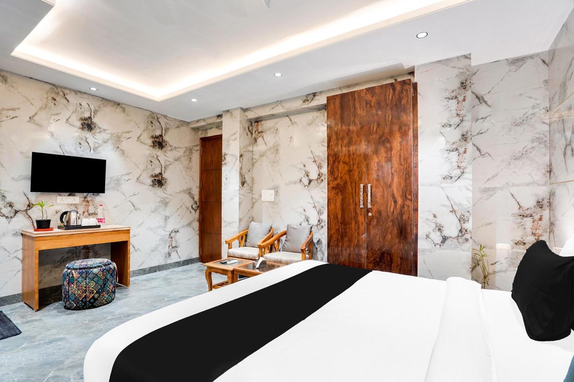 O Royal 3* New Delhi